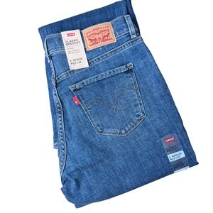NWT Levi's Classic Bootcut Jeans Women 6 Medium W28 L32 Blue Mid Rise Denim